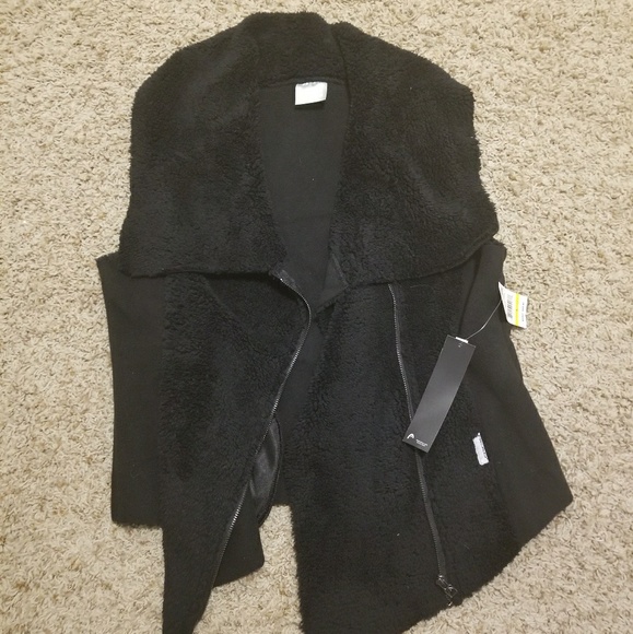 Head, Vest - Picture 1 of 5